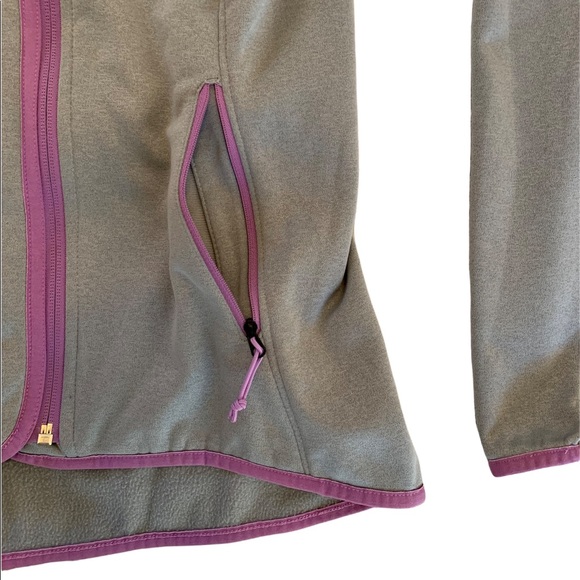 The North Face Softshell Fleece in Gray with Purple Detail - Picture 10 of 16